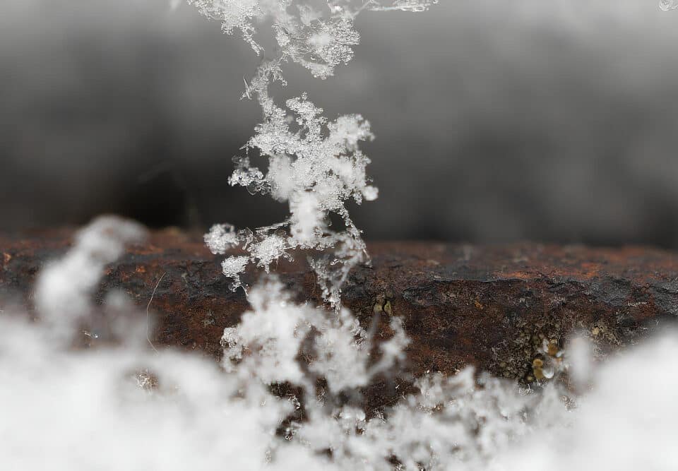 Comment l'évaporation de l'eau rafraîchit l'air